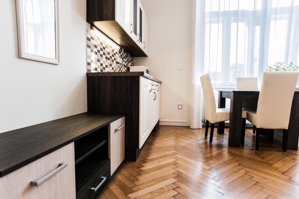 All In Apartman Budapeszt Pokój zdjęcie