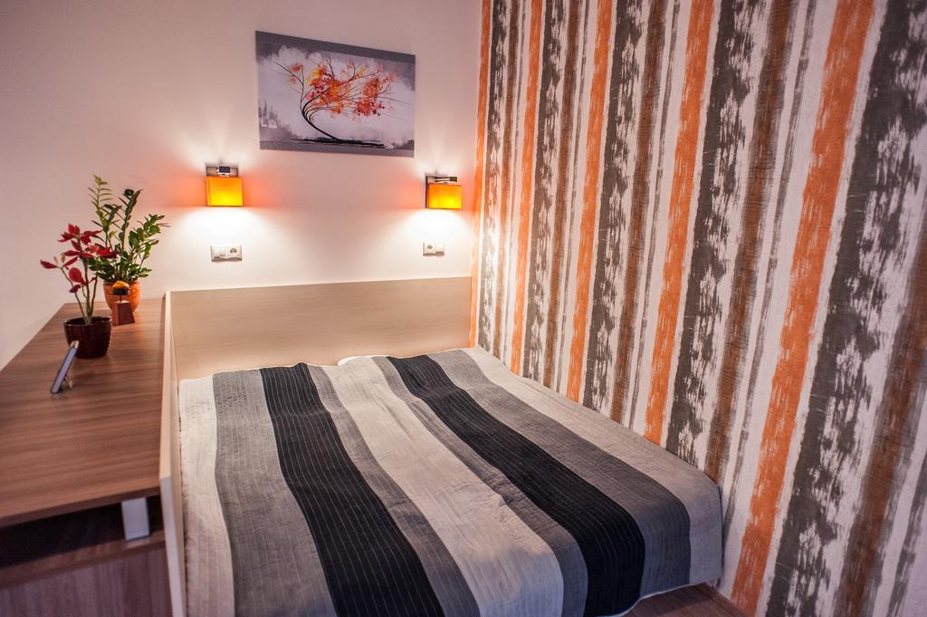 All In Apartman Budapeszt Pokój zdjęcie