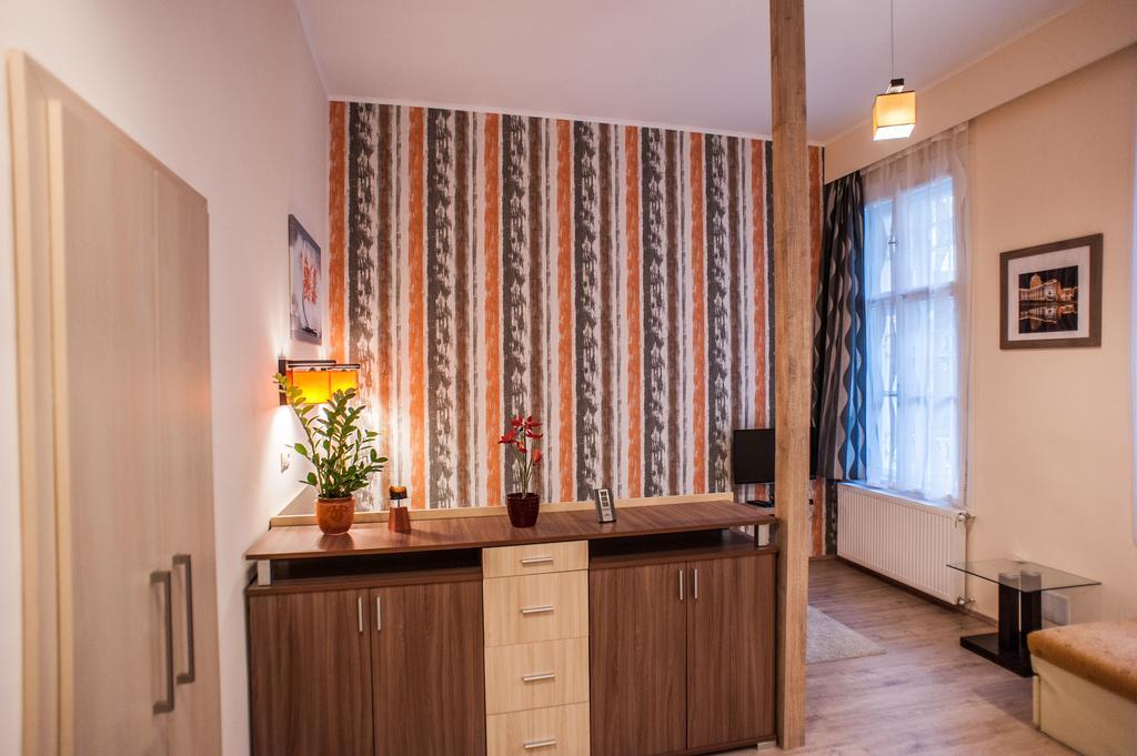 All In Apartman Budapeszt Pokój zdjęcie