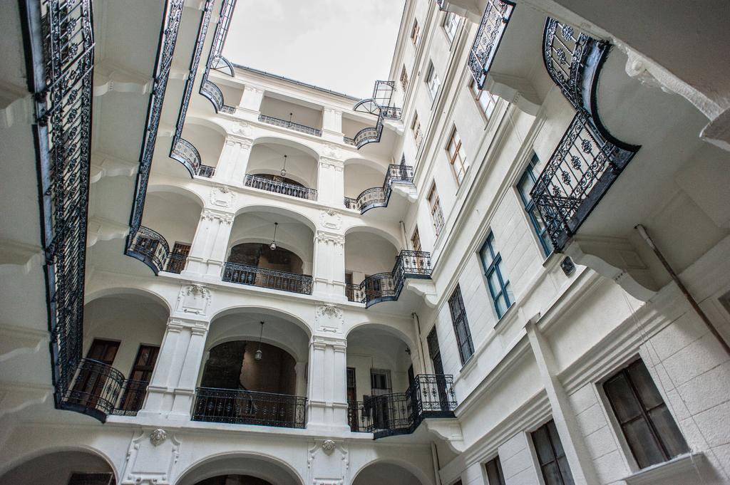 All In Apartman Budapeszt Zewnętrze zdjęcie