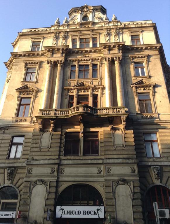 All In Apartman Budapeszt Zewnętrze zdjęcie